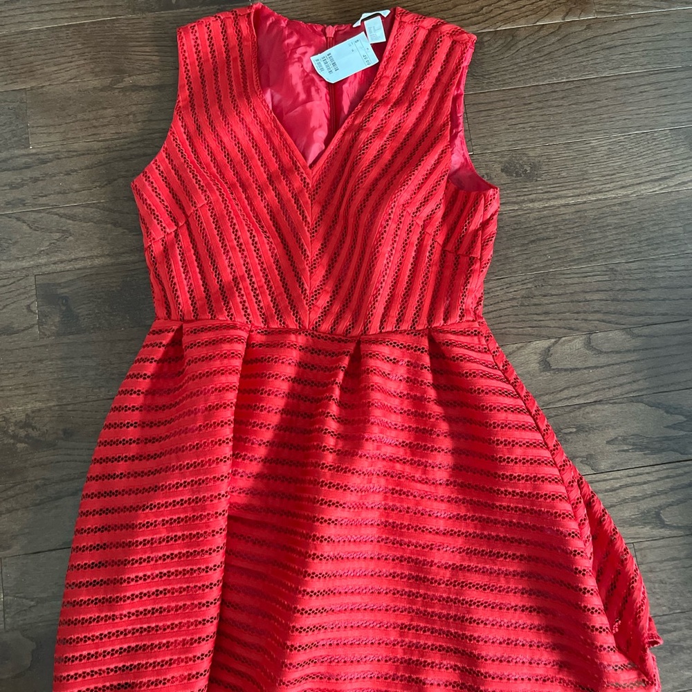 Beautiful H&M above the knee length red dress. New with tags.